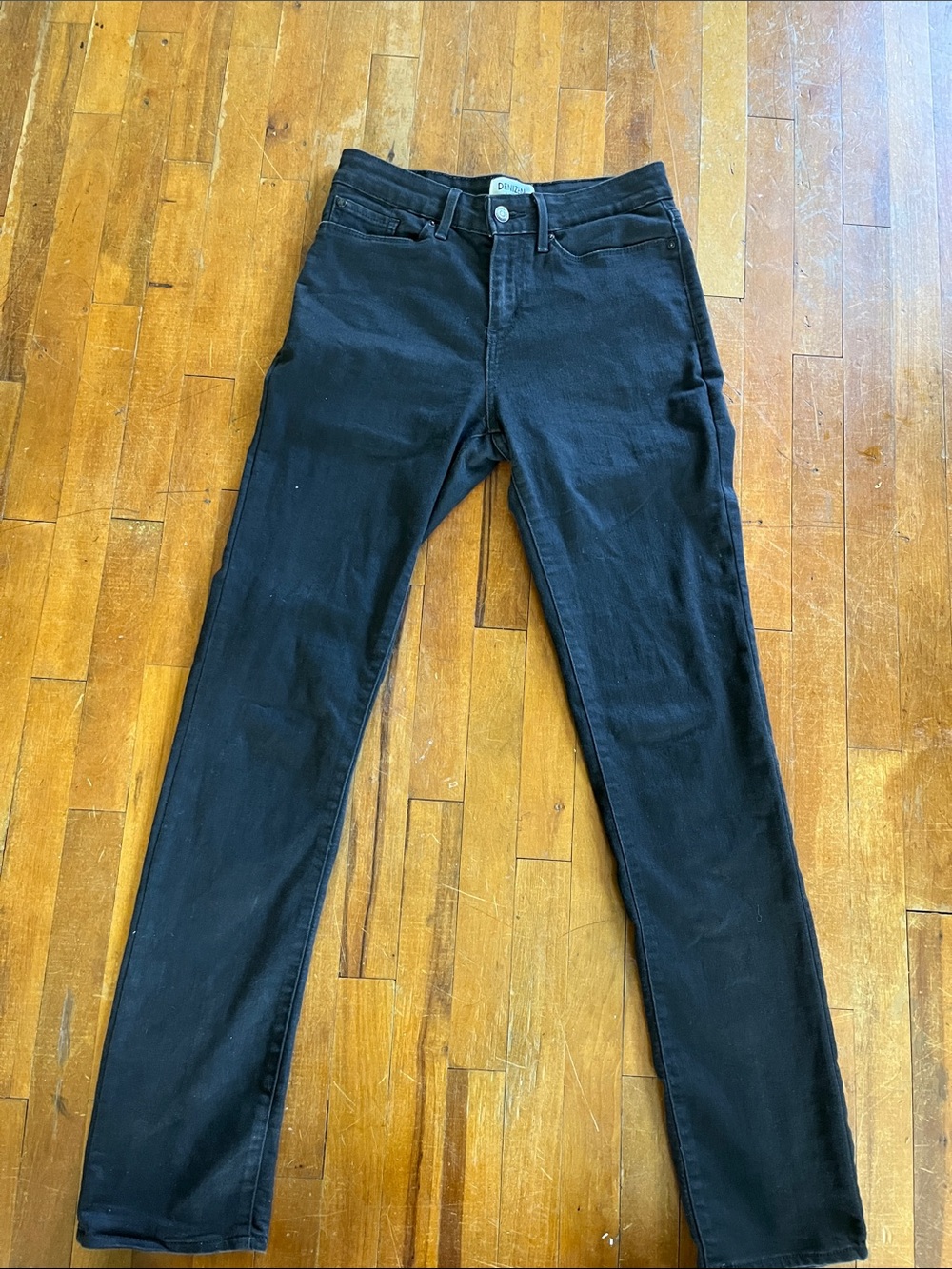 Denizen by Levi’s Mid-Rise Slim Black Jeans